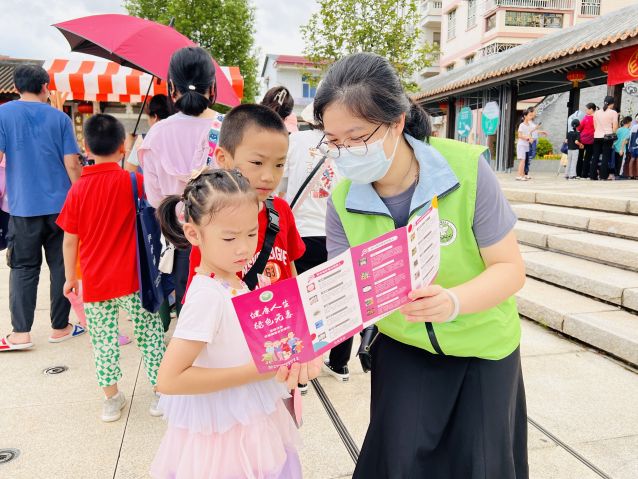 三鄉(xiāng)鎮(zhèn)開展“識毒防毒入民心，同心共建無毒墻”宣傳活動圖片5.JPG